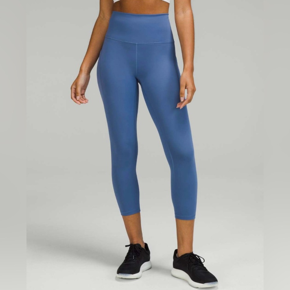Lululemon Wunder Train High-Rise Crop with Pockets 23" 4